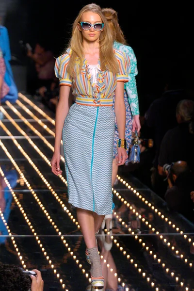 Look 26